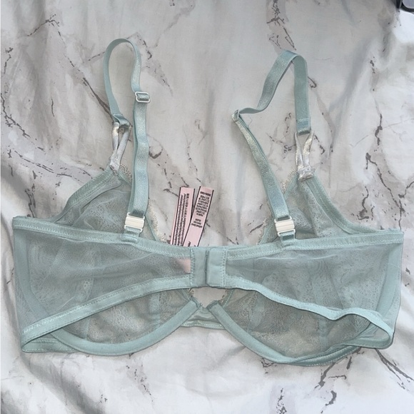 Victoria’s Secret Lace brallete - Picture 2 of 3